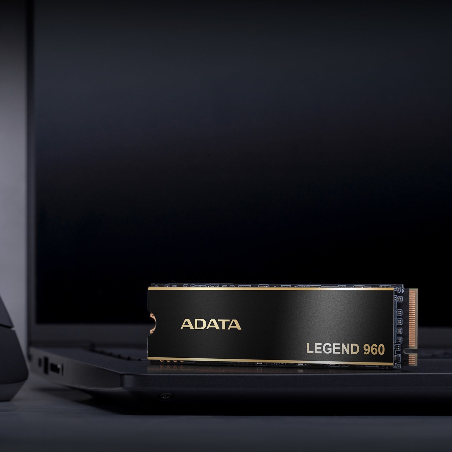 Unidad Ssd M.2 Adata Legend 960 1Tb Pcie G4 Negro (Aleg-960-1Tcs)