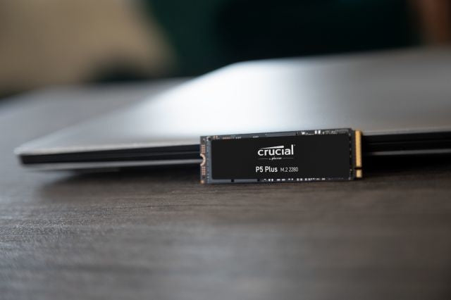 Unidad De Estado Solido Ssd Crucial P5 Plus Nvme M.2 2280 1Tb Pcie Gen 4X4 3Dnand Lect.6600/ Escr.5000 Mb/S Alto Rendimiento