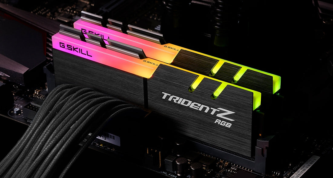 Mem Ram Gskill Tridentz Rgb Ddr4 4000Mhz 16Gb 2X8 F4-4000C18D-16Gtzrb