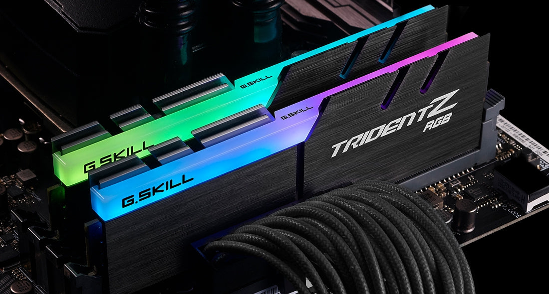 Mem Ram Gskill Tridentz Rgb Ddr4 4000Mhz 16Gb 2X8 F4-4000C18D-16Gtzrb