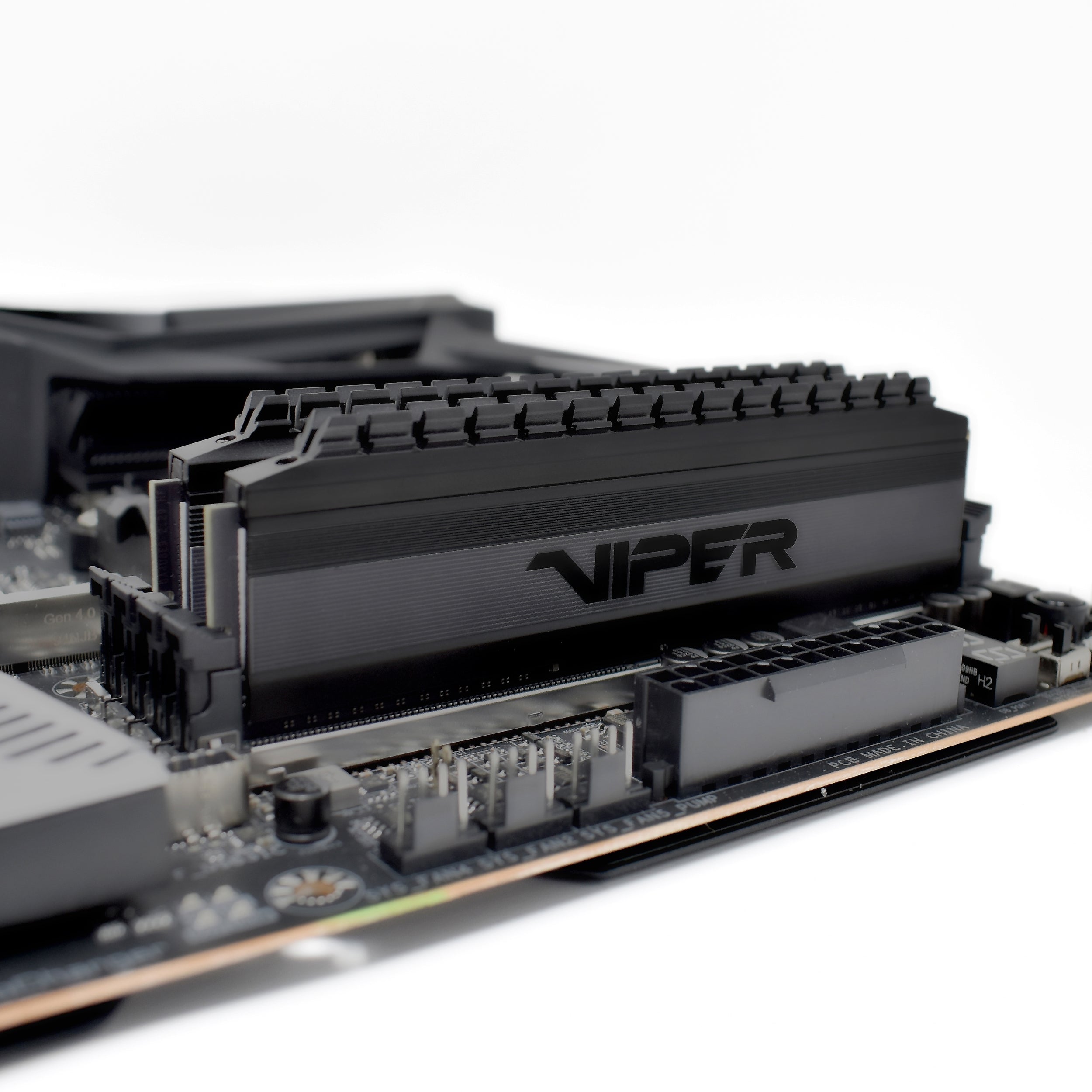 Mem Ddr4 Patriot Viper Blackout 16Gb(2X8Gb)3000Mhz Udm (Pvb416G300C6K)